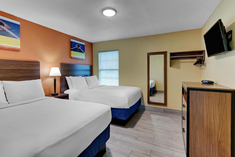 Captains Quarters Inn Image 15