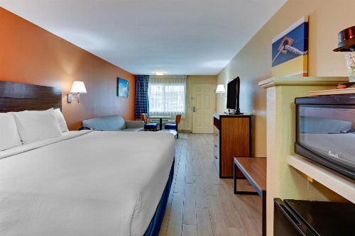 Captains Quarters Inn image 27