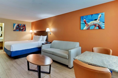 Captains Quarters Inn image 30